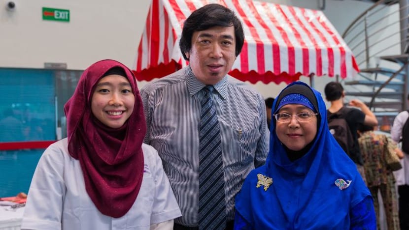 4 anak Melayu/Islam jadi kohort pertama mahasiswa Melayu/Islam di Sekolah Perubatan NTU