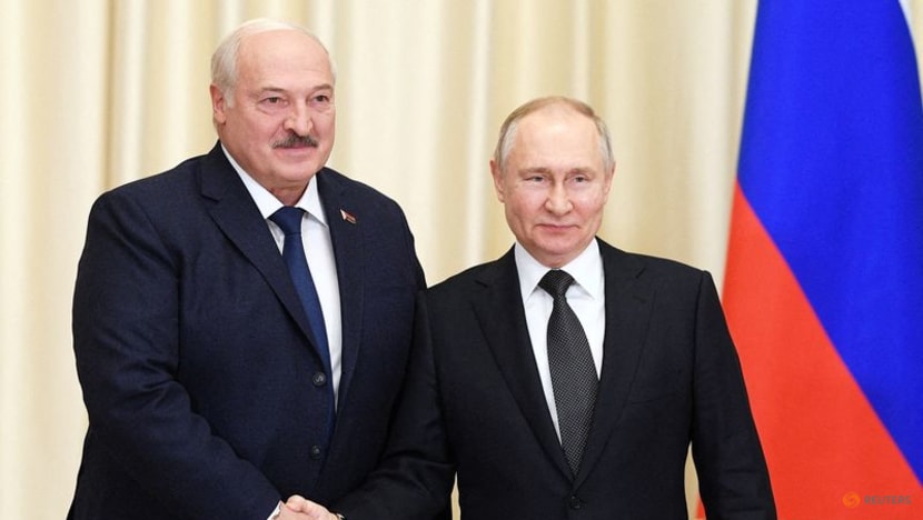 Putin says Moscow to station nuclear weapons in Belarus, US reacts cautiously Putin says Moscow to station nuclear weapons in Belarus, US reacts cautiously