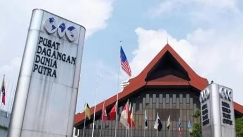 Barisan Nasional, PAS call for parliament to be dissolved and elections held