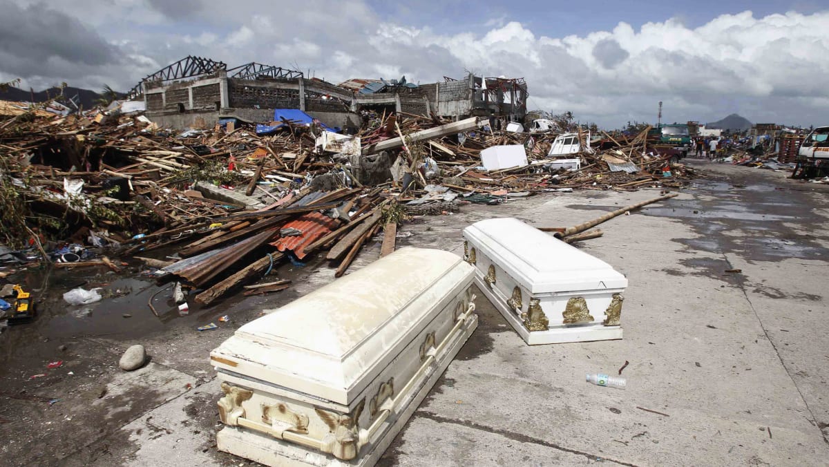 Typhoon Haiyan Makes Landfall In Vietnam - TODAY