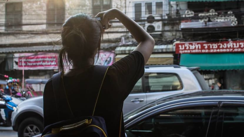 Takut traveling sendirian? Ini alasannya kenapa Anda tidak perlu khawatir Takut traveling sendirian? Ini alasannya kenapa Anda tidak perlu khawatir