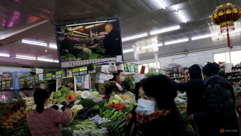Beijing residents stock up on cabbages in uncertain times Beijing residents stock up on cabbages in uncertain times