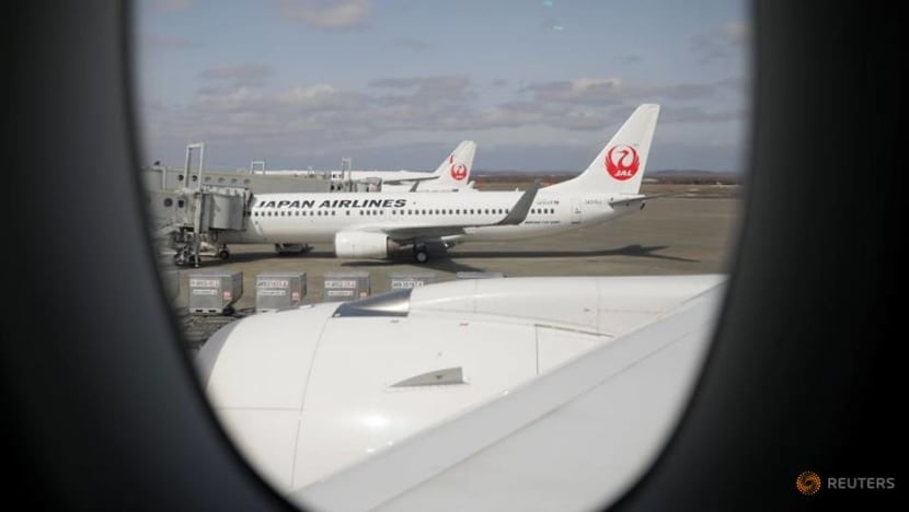 Japan Airlines narrows Q1 operating loss to US$757 million as costs fall Japan Airlines narrows Q1 operating loss to US$757 million as costs fall