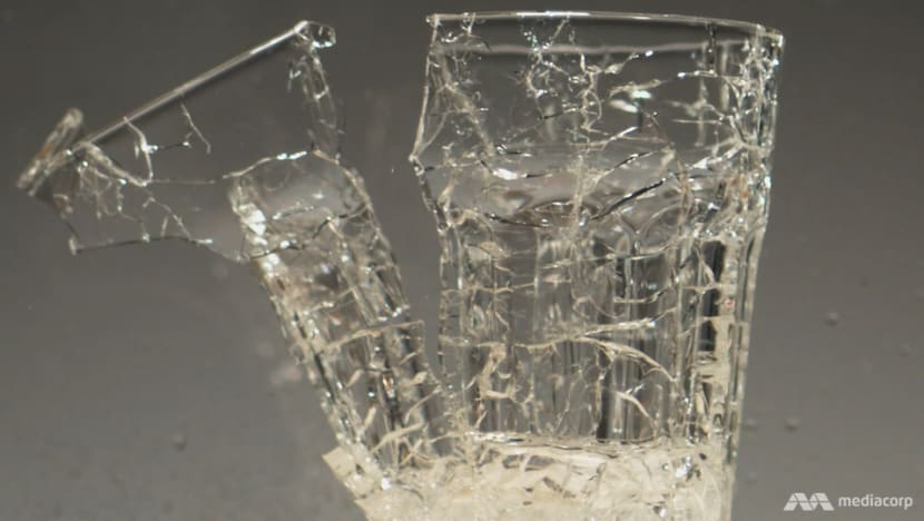 When glass suddenly shatters — why it happens and how to be on the safe side