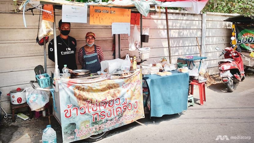 United in kindness, Thais launch food campaign for those left out of government's COVID-19 measures United in kindness, Thais launch food campaign for those left out of government's COVID-19 measures
