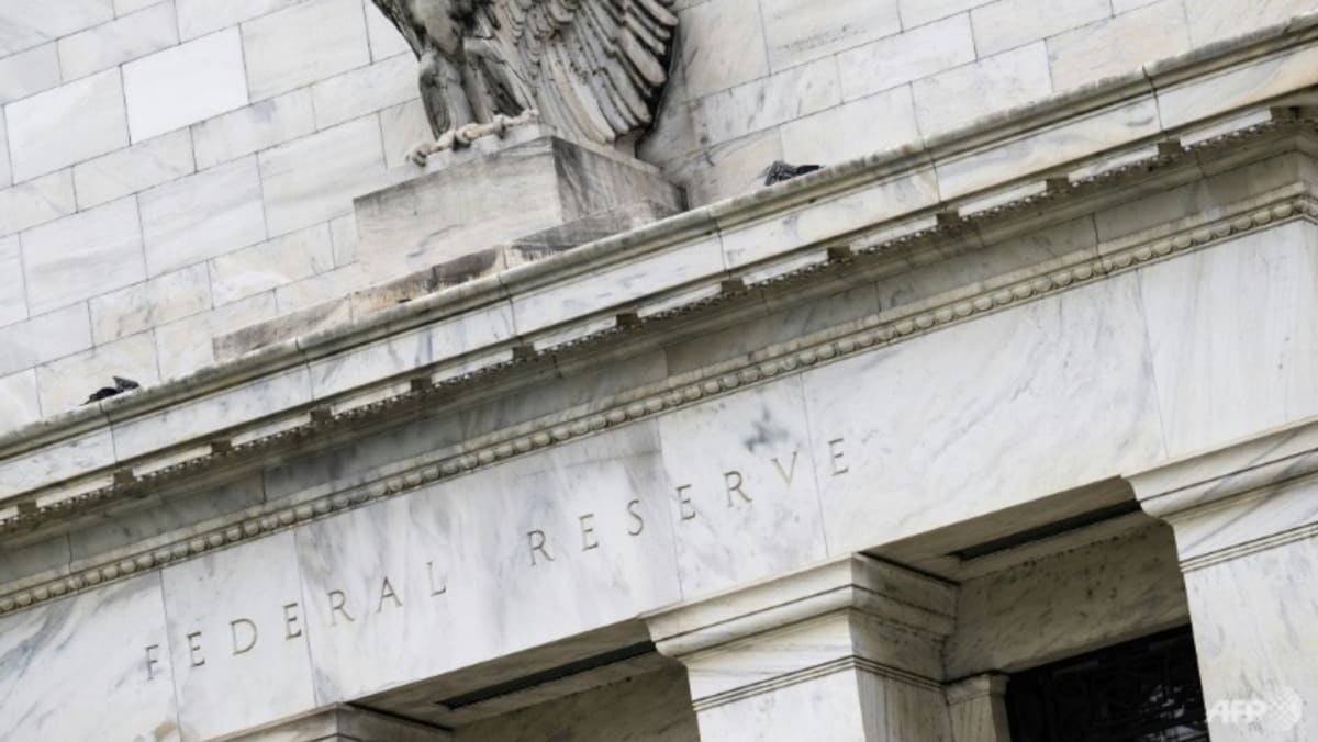 fed-poised-for-further-us-rate-hike-as-political-pressure-mounts