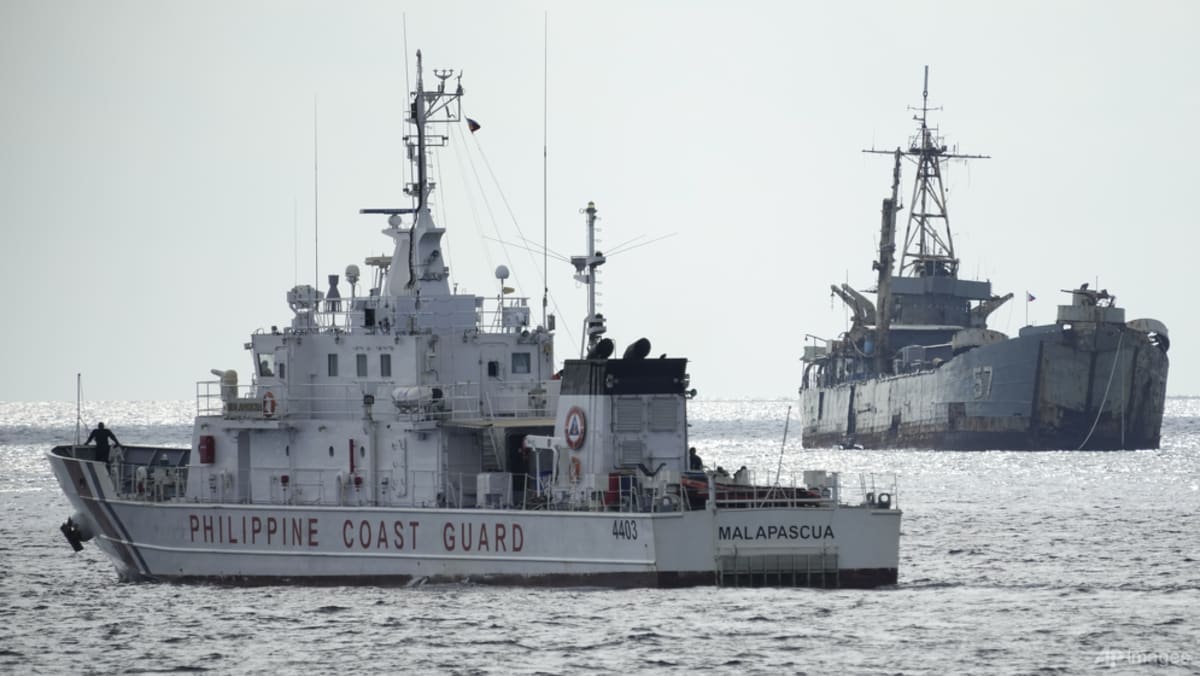 Philippines reports ‘confrontation’ with Chinese vessels in South China Sea