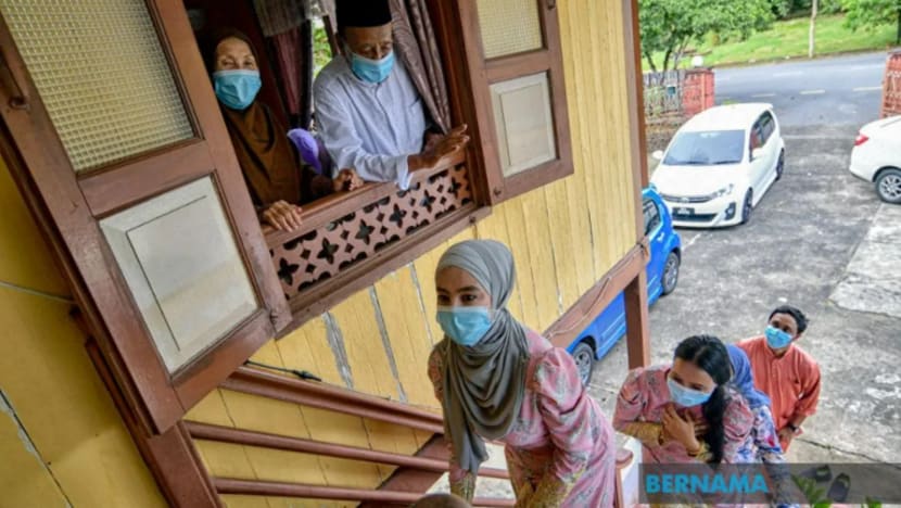 Keluarga M'sia buktikan keutuhan harungi pandemik; 'bertuah' rai Syawal penuh aman, meriah: Ismail Sabri