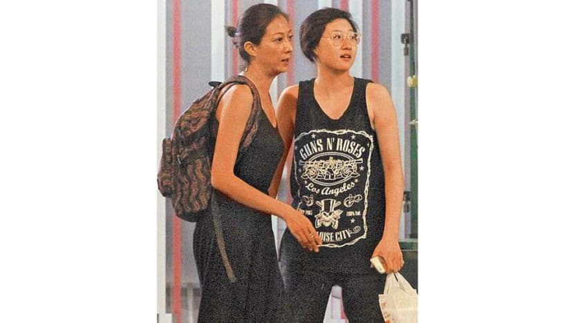 Elaine Ng reconciles with her daughter