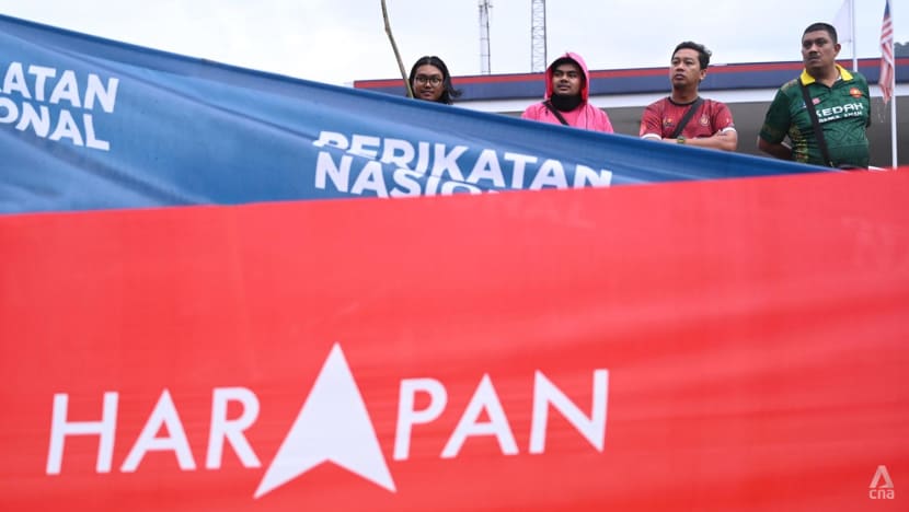 As it happened: Hung parliament for Malaysia, with Pakatan Harapan slightly in front of Perikatan Nasional 