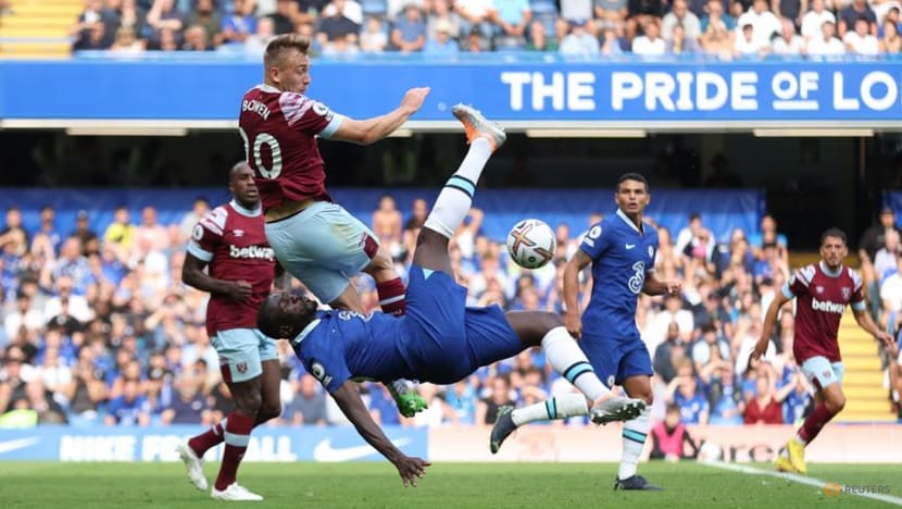 Chelsea come from behind to beat West Ham 2-1 Chelsea come from behind to beat West Ham 2-1