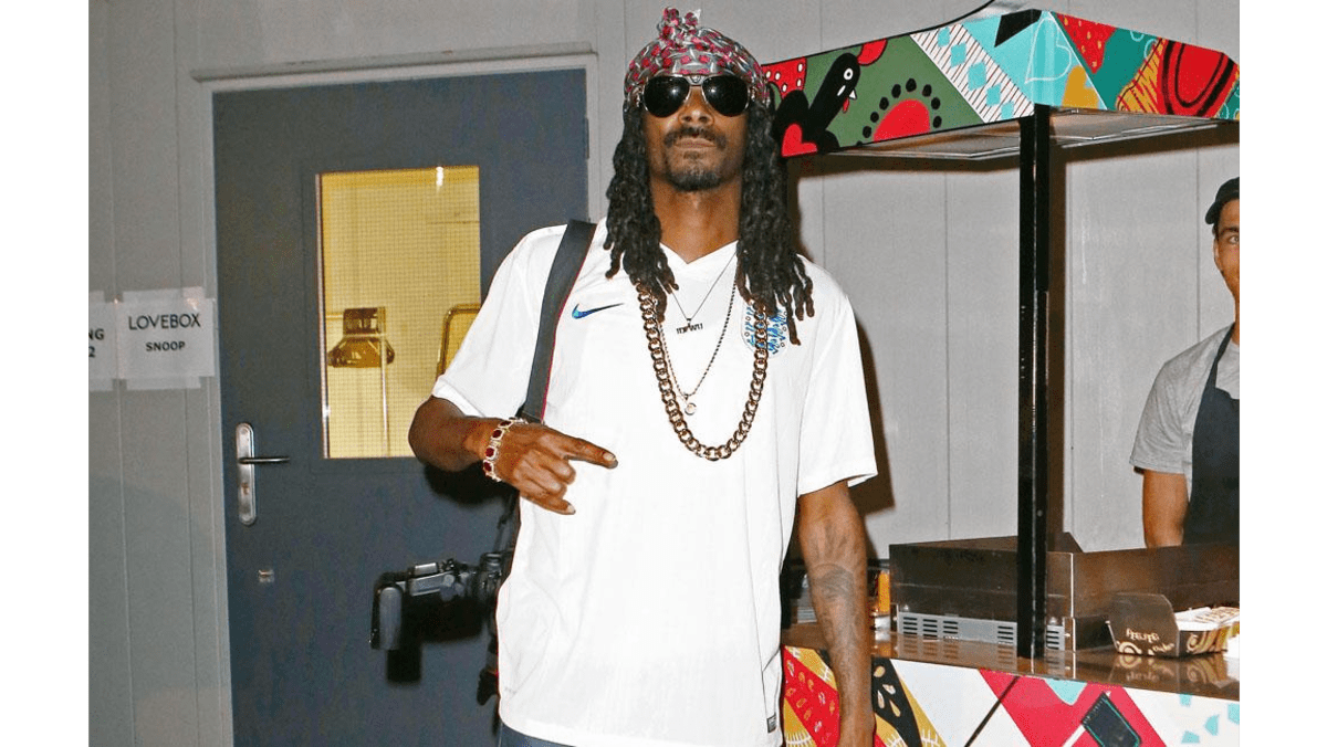 Kobe and snoop deals