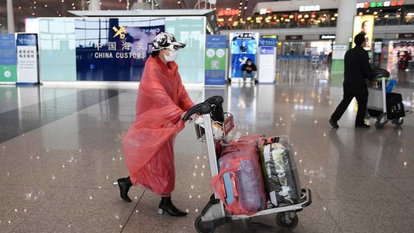 China quarantines 94 people on Seoul flight after 3 show fever China quarantines 94 people on Seoul flight after 3 show fever