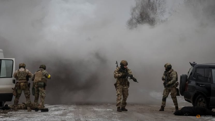 Ukraine stages war games near Belarus amid fears of Russian assault