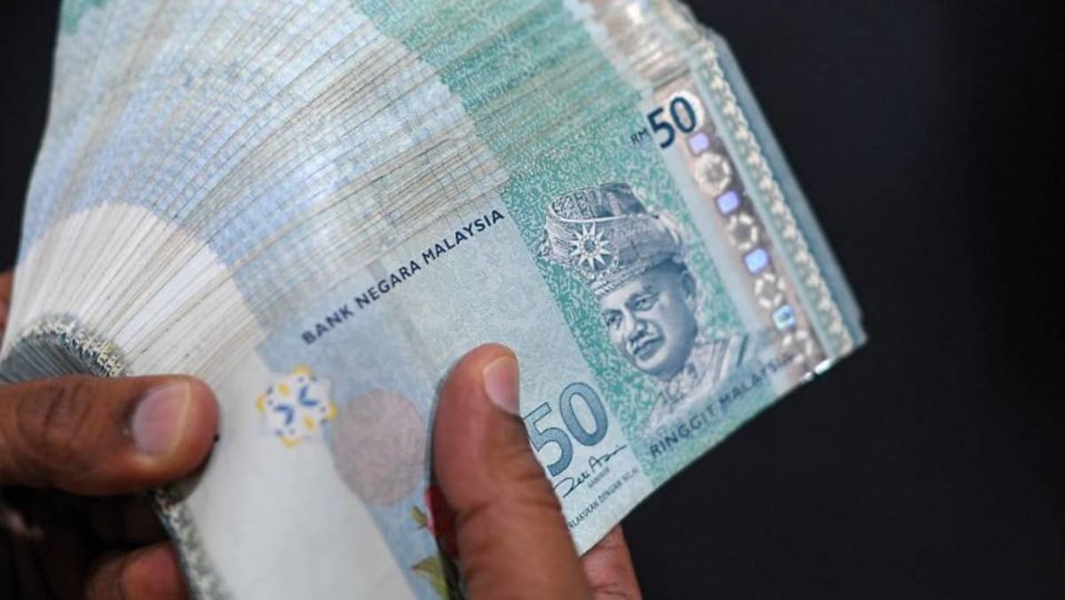 CNA Explains Why is the ringgit so weak and what does it mean for