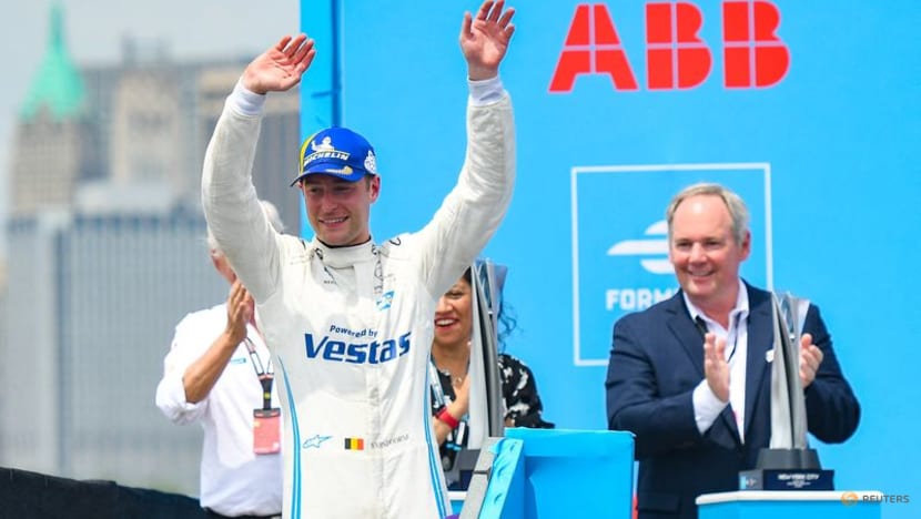 Formula E title goes down to Sunday's finale in Seoul Formula E title goes down to Sunday's finale in Seoul