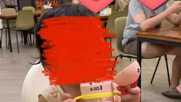 Ditegur apabila anaknya buat bising, wanita ini dakwa M'sia tidak mesra kanak-kanak
