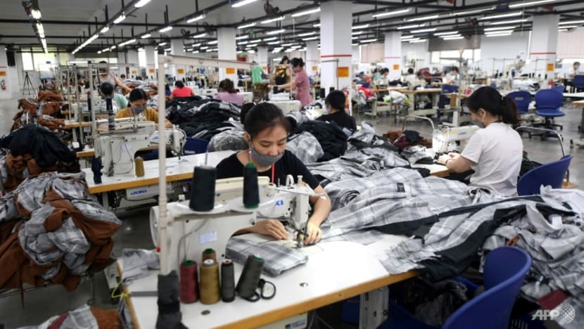 Vietnam's COVID-19 lockdown ensnares world's clothing giants Vietnam's COVID-19 lockdown ensnares world's clothing giants
