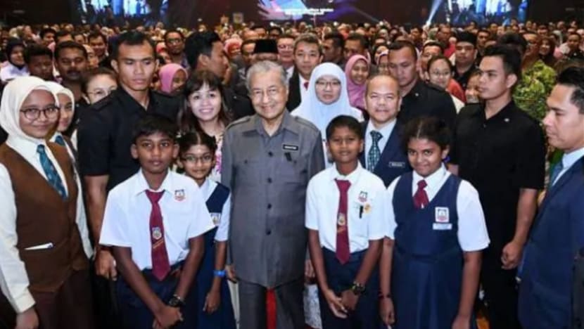 Dr Mahathir lancar inisiatif galak rakyat M'sia membaca