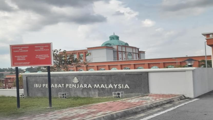 More than 51,000 COVID-19 cases in Malaysia’s prisons; overcrowding is an issue: Deputy minister More than 51,000 COVID-19 cases in Malaysia’s prisons; overcrowding is an issue: Deputy minister