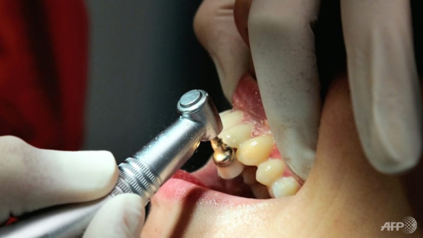 Commentary: Tooth whitening – don’t gamble with your teeth Commentary: Tooth whitening – don’t gamble with your teeth