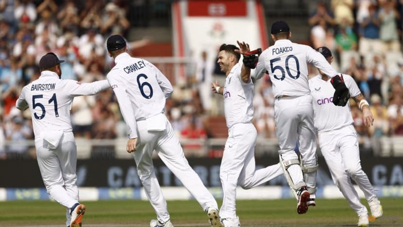 Petersen, Van der Dussen steady S Africa's second innings Petersen, Van der Dussen steady S Africa's second innings