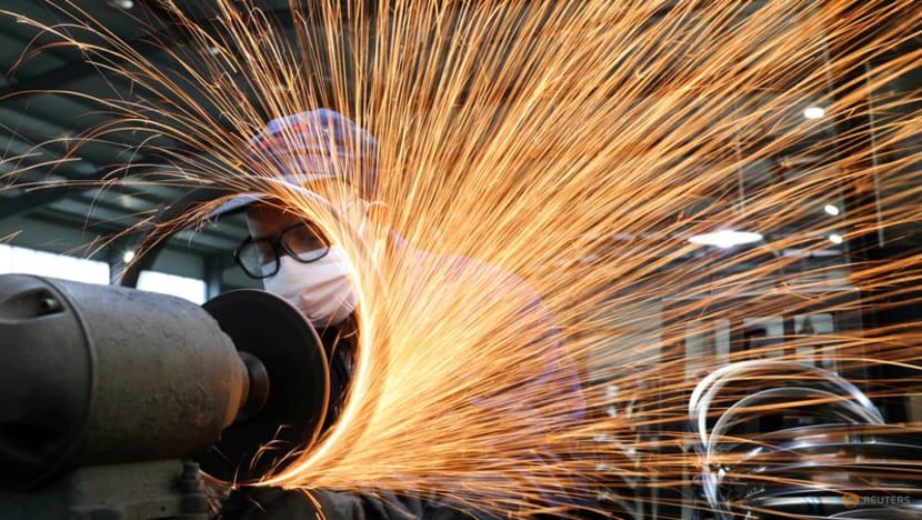 China's falling factory activity a sign of economic woes ahead China's falling factory activity a sign of economic woes ahead
