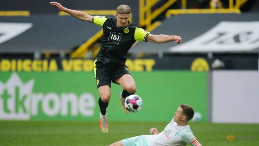Football: Dortmund's Haaland ends goal drought to revive Champions League hopes Football: Dortmund's Haaland ends goal drought to revive Champions League hopes