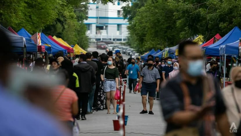 PKP 3.0: Pegerai bazar Lembah Klang terkial-kial habiskan stok; restoran siap sedia penjualan merosot