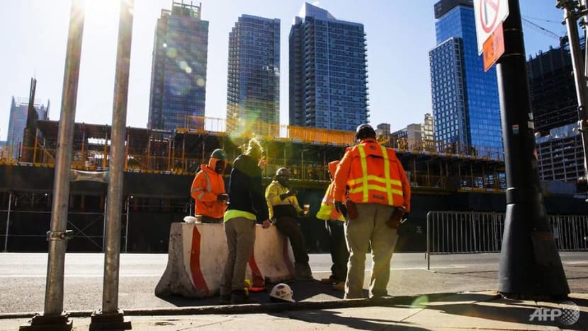 Reeling states leave jobless Americans waiting for help amid COVID-19 pandemic Reeling states leave jobless Americans waiting for help amid COVID-19 pandemic