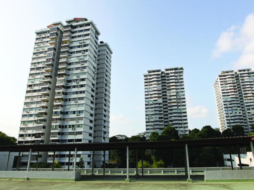 Braddell View is the largest private residential property in Singapore, and is being offered to developers for S$2.08 billion, the same price as an en-bloc sale attempt earlier this year.