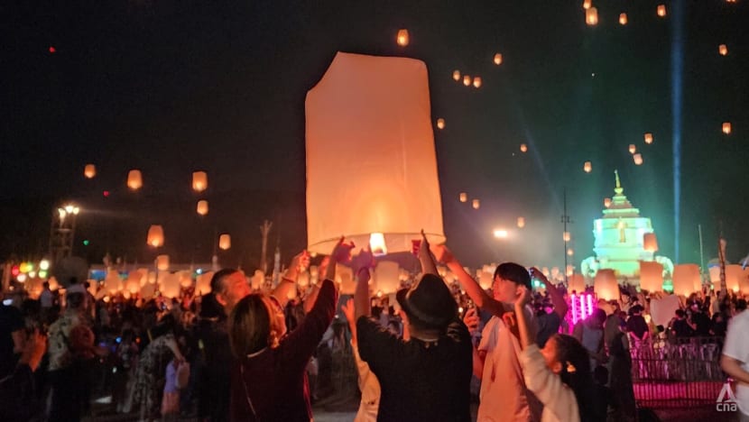 Thai lantern deals