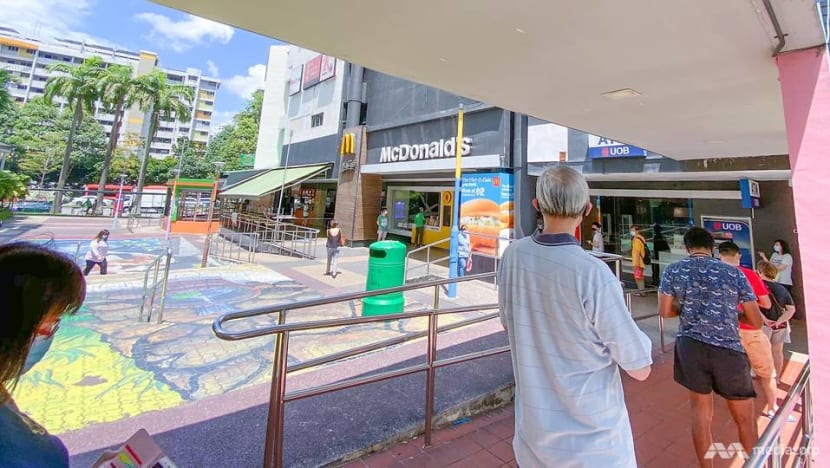Singapore reports highest number of new COVID-19 cases among citizens or PRs in more than 3 weeks Singapore reports highest number of new COVID-19 cases among citizens or PRs in more than 3 weeks
