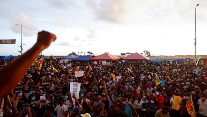 World Bank readies Sri Lanka aid package, IMF calls loan talks 'fruitful' World Bank readies Sri Lanka aid package, IMF calls loan talks 'fruitful'