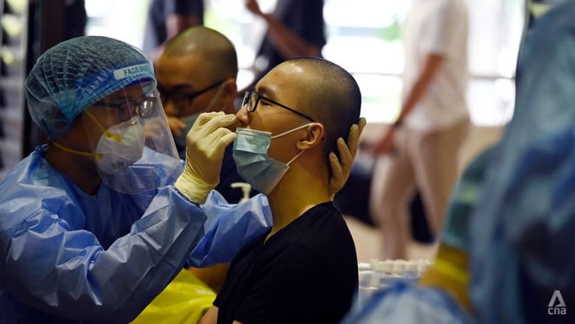 Vaccinations, swab tests for SAF recruits entering basic training as part of COVID-19 measures Vaccinations, swab tests for SAF recruits entering basic training as part of COVID-19 measures