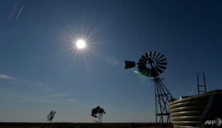 Australia records hottest day in 62 years as temperature soars to 50.7 degrees Celsius in coastal town