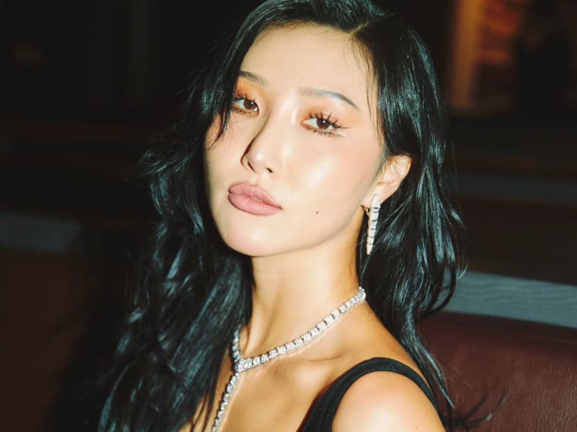 Kpop group Mamamoo's Hwasa reportedly dating a businessman 12 years