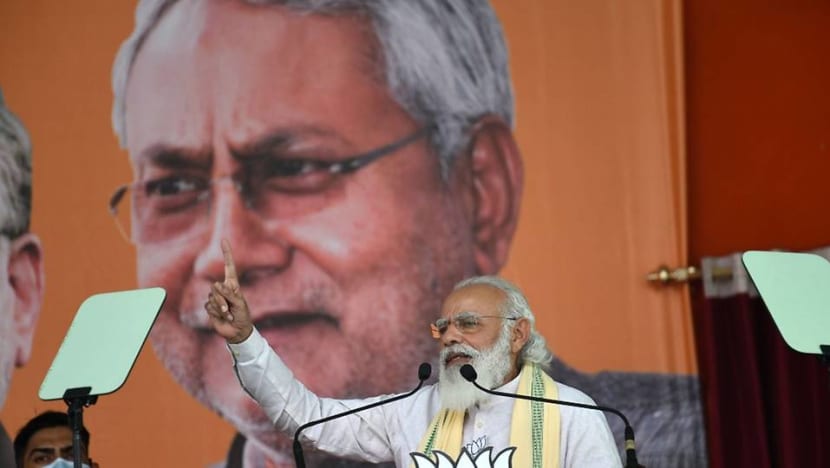 India PM Modi holds first election rally since COVID-19 outbreak India PM Modi holds first election rally since COVID-19 outbreak