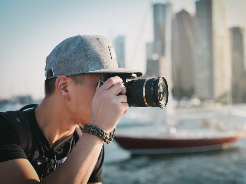 Try to tell the whole story of a person and their environment in a single image. Try to tell the whole story of a person and their environment in a single image.