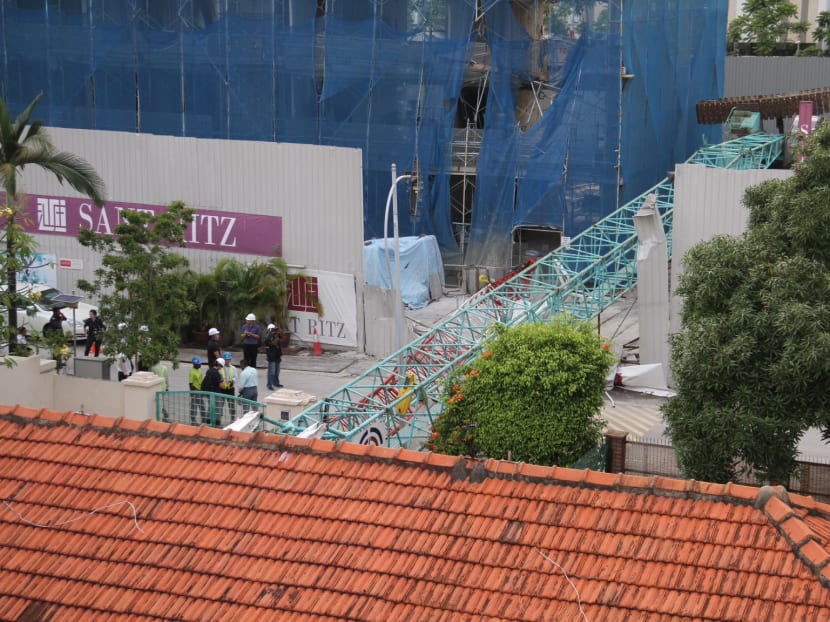 Crane topples at Potong Pasir, no one injured