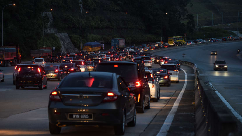 Lebih 100,000 saman trafik tertunggak di M'sia sejak 2016 melibatkan warga S'pura