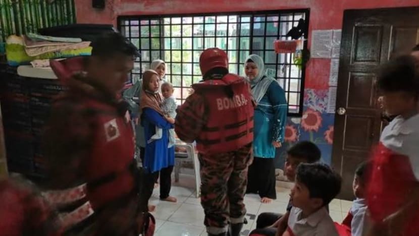 14 kanak-kanak, 5 guru diselamatkan di Johor Bahru susuli banjir kilat