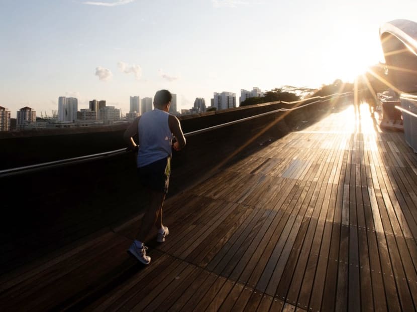 'Adolescents, younger men' should avoid strenuous activity for a week after 2nd Covid-19 vaccine dose as precaution: Expert committee 'Adolescents, younger men' should avoid strenuous activity for a week after 2nd Covid-19 vaccine dose as precaution: Expert committee