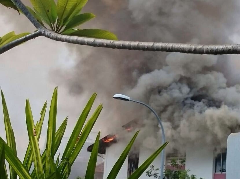Fire breaks out at Jalan Waringin