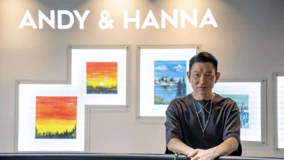 "My daughter is more creative than me": Andy Lau shows 11-year-old daughter's paintings in exhibition