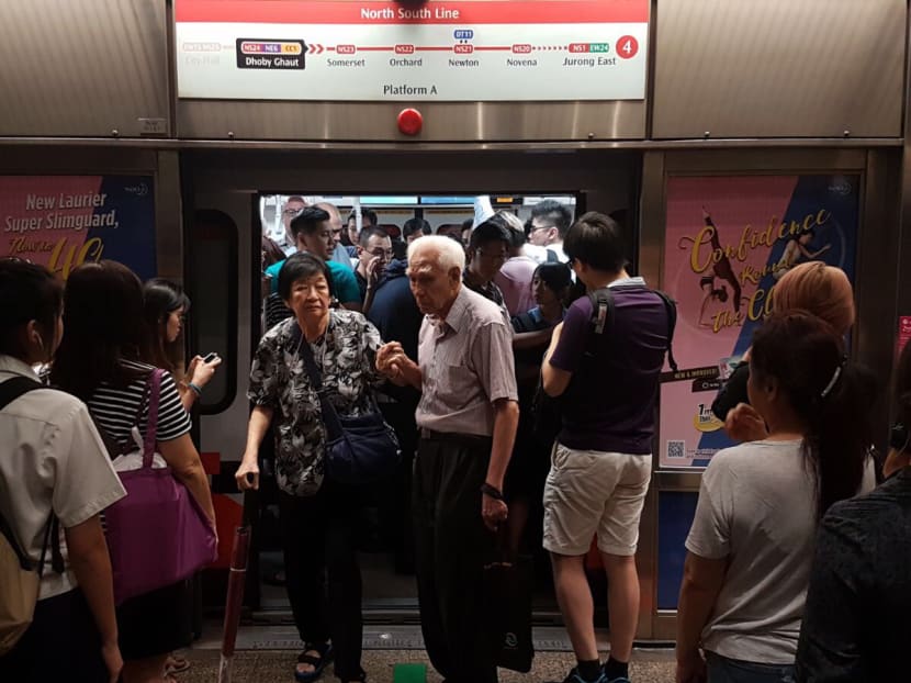 Affected commuters on the North-South line. Photo: Robin Choo/TODAY