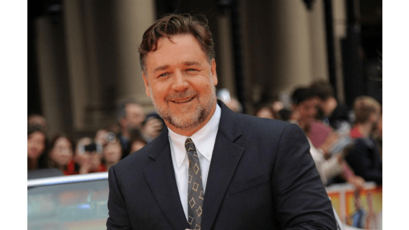 Russell Crowe leaves interview over 'bias' introduction