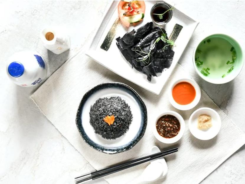 Black chicken rice, satay Iberico pork and more: What to eat this National Day Black chicken rice, satay Iberico pork and more: What to eat this National Day