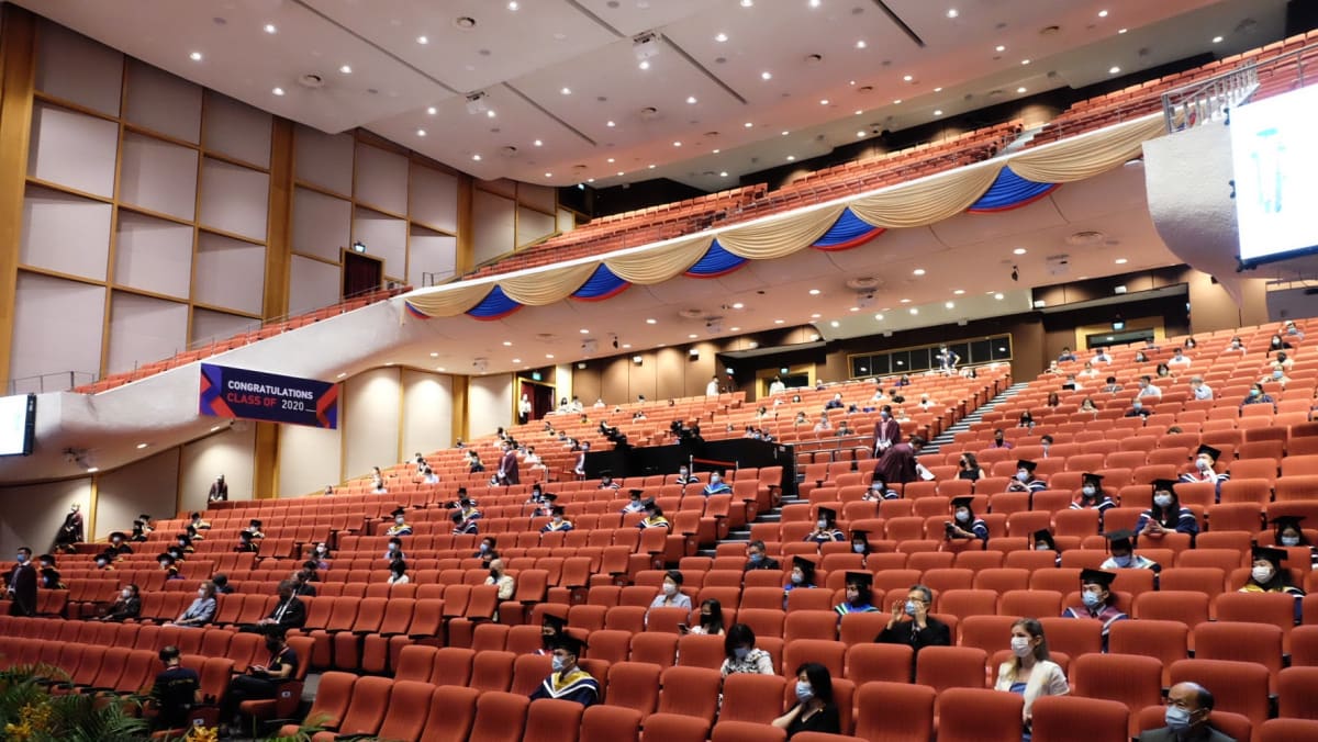 Covid19 NUS, NTU graduation ceremonies move online or postponed TODAY
