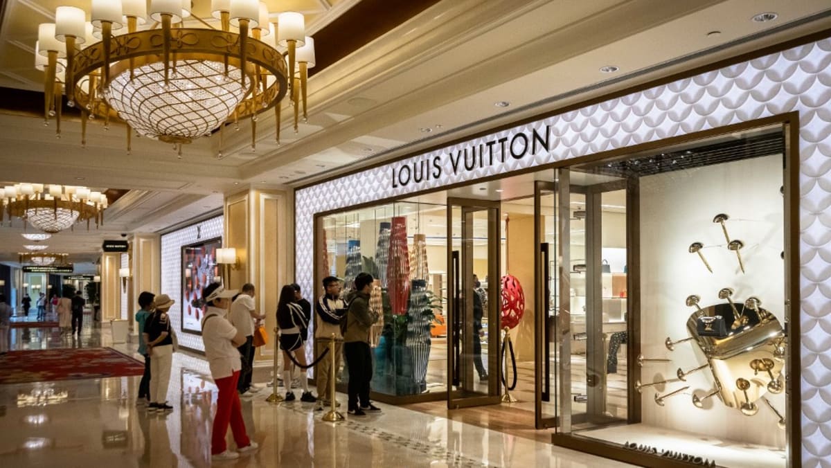 From Louis Vuitton to Hermes, will the extraordinary boom in luxury goods  fuelled by Asian demand ever end? - TODAY